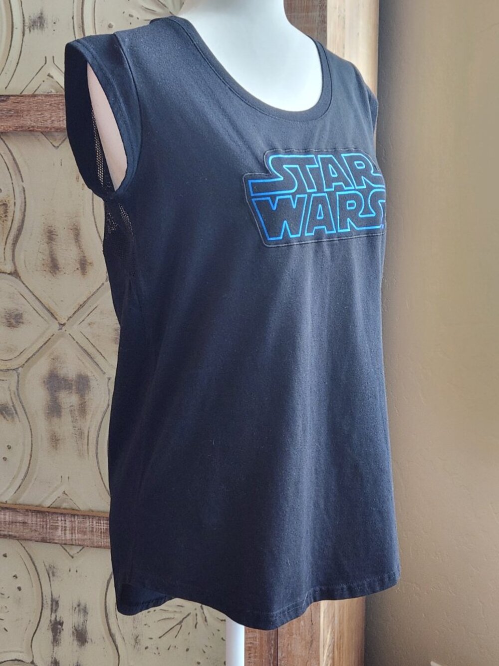 Disney Star Wars Cap Sleeve Mesh Panels T-Shirt | M - Picture 2 of 7